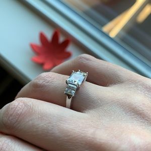 Sterling Silver CZ Three Stone Princess Cut Ring, sz 6.5